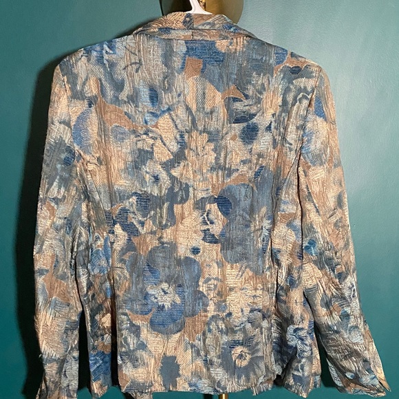 TanJay Women's Blue and Gold Floral Blazer with skirt - Picture 3 of 4